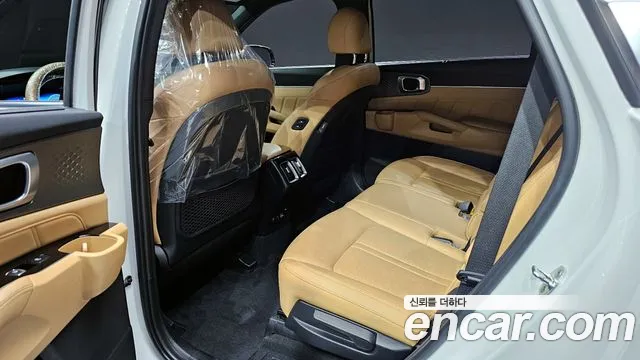 Kia Sorento 2021 — фото 16