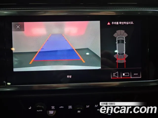 Audi Q3 2020 — фото 19