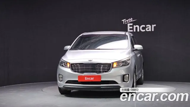 Kia Canival 2015 — фото 3