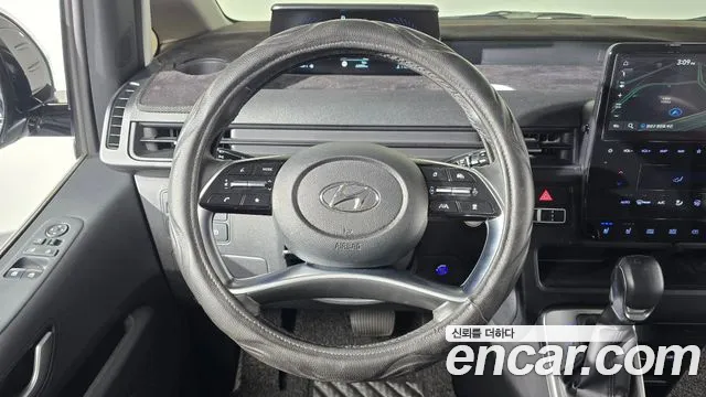 Hyundai Staria 2022 — фото 12