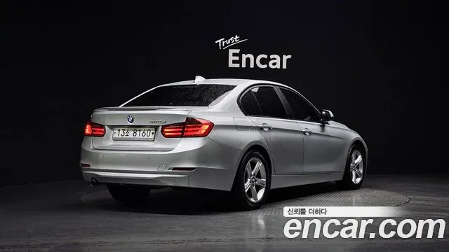BMW 3-Series 2012 — фото 1