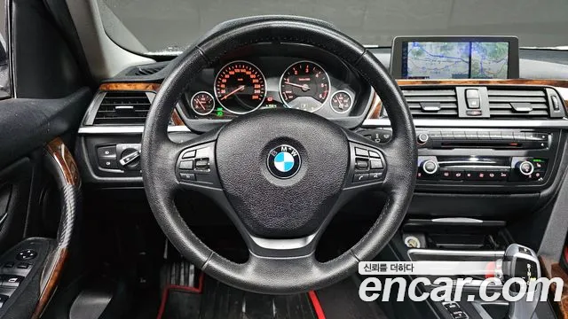 BMW 3-Series 2012 — фото 18