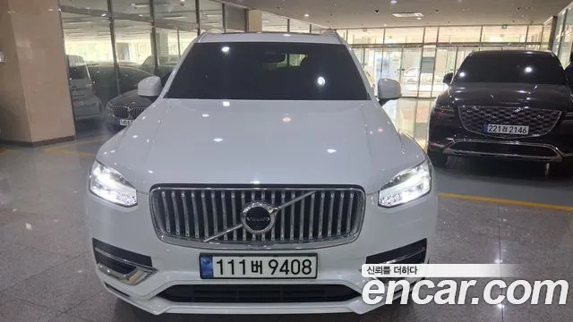 Volvo XC90 2023 — фото 2