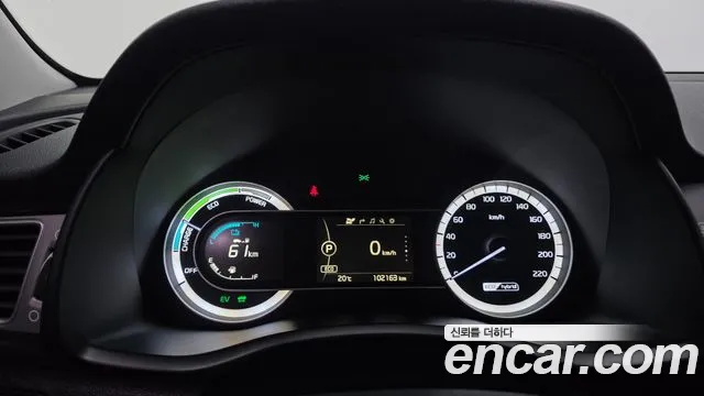 Kia Niro 2017 — фото 8