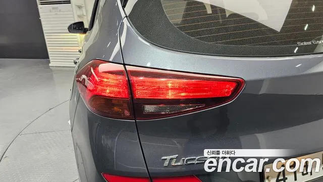 Hyundai Tucson 2019 — фото 8