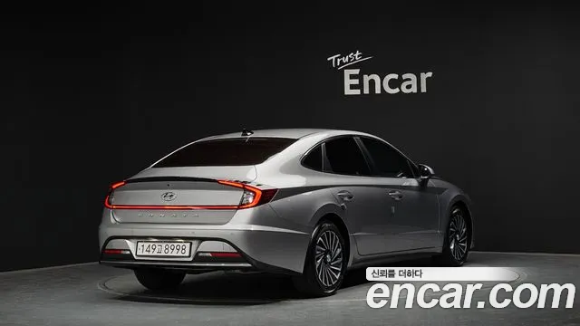 Hyundai Sonata 2021 — фото 1