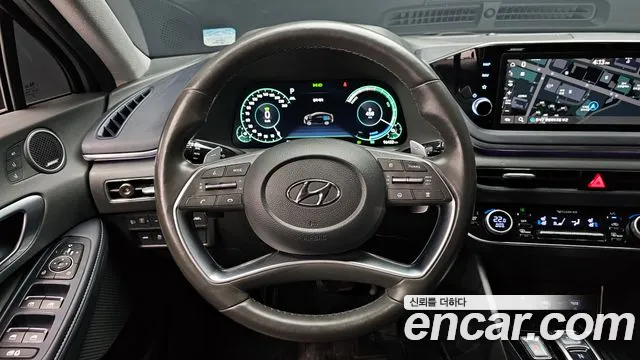 Hyundai Sonata 2021 — фото 18