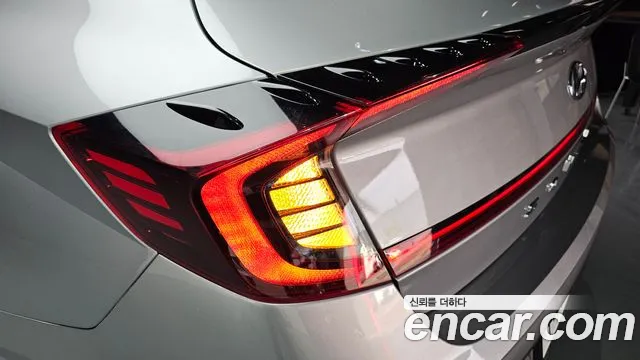 Hyundai Sonata 2021 — фото 8