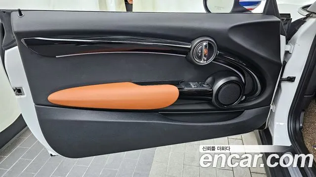 Mini Cooper 2024 — фото 14