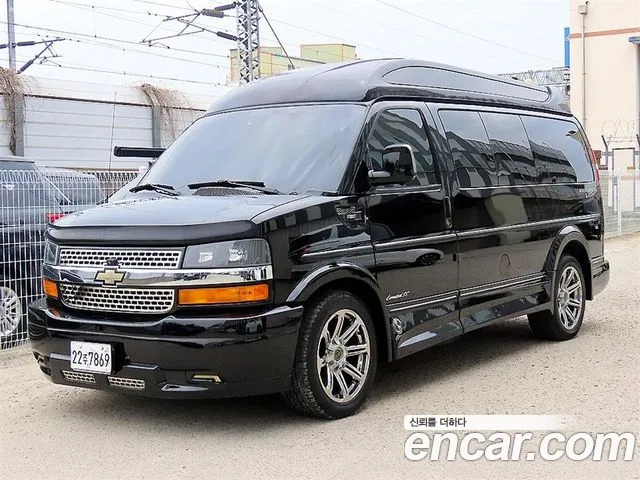 Chevrolet Express Van 2015 — фото 2