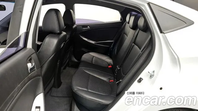 Hyundai Accent 2016 — фото 17