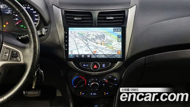 Hyundai Accent 2016 — фото 19