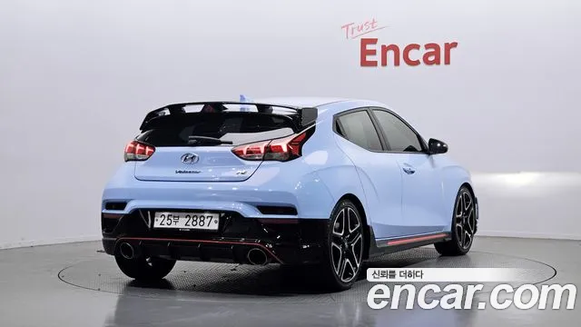 Hyundai Veloster 2019 — фото 2