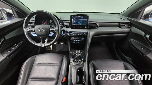 Hyundai Veloster 2019 — фото 10