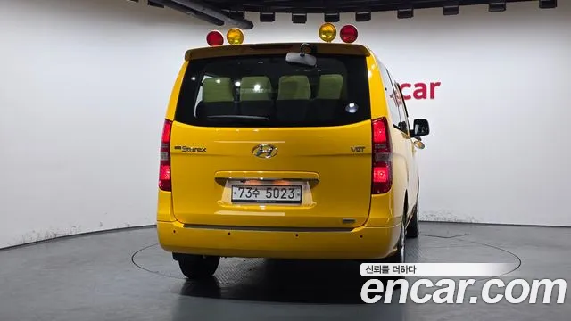 Hyundai Starex 2015 — фото 4