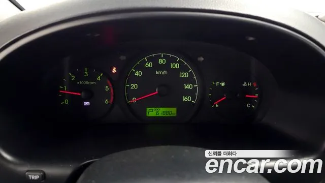 Hyundai Starex 2015 — фото 11