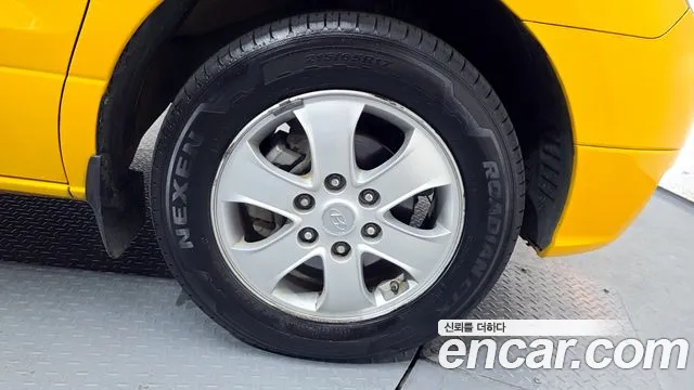 Hyundai Starex 2015 — фото 7