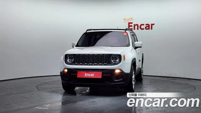 Jeep Renegade 2015 — фото 3