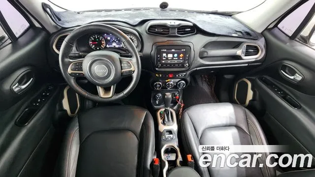 Jeep Renegade 2015 — фото 7