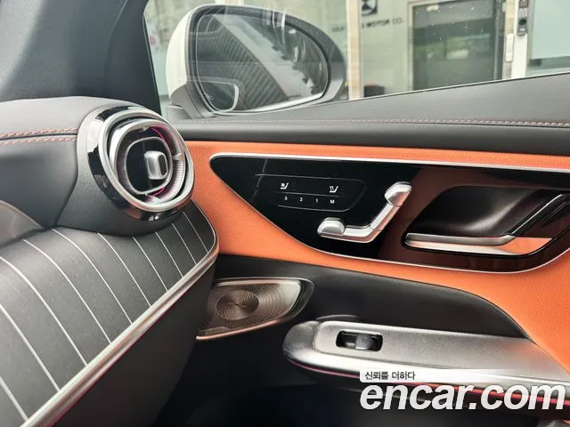Mercedes-Benz GLC-Class 2026 — фото 15