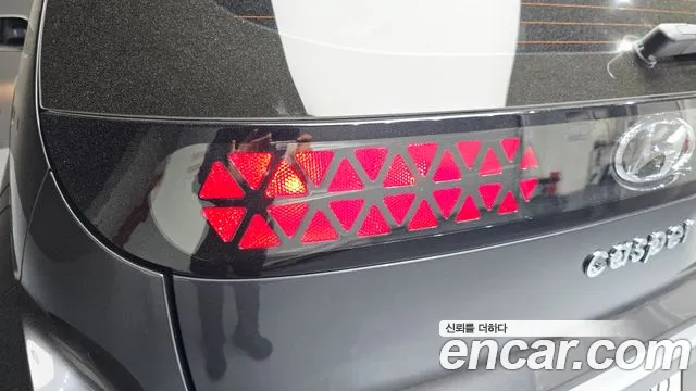 Hyundai Casper 2023 — фото 9
