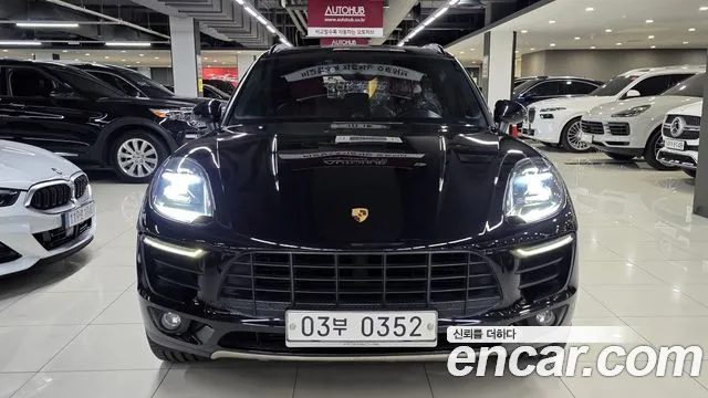 Porsche Macan 2017 — фото 3