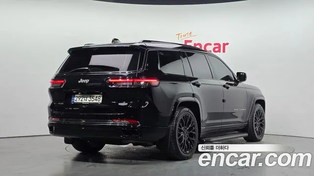 Jeep Cherokee 2022 — фото 2