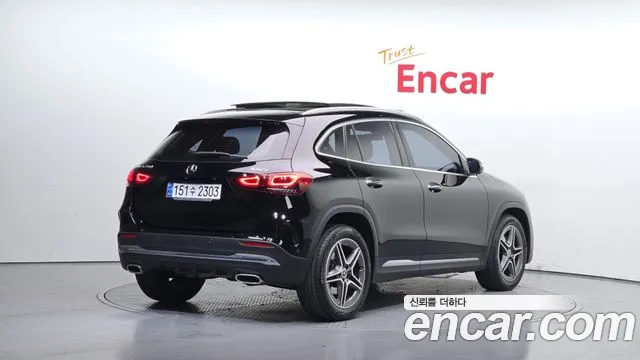 Mercedes-Benz GLA-Class 2021 — фото 2