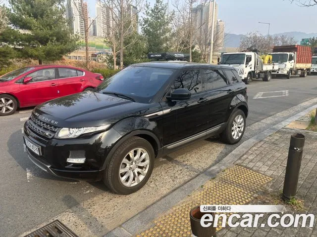 Land Rover Range Rover Evoque 2015 — фото 1