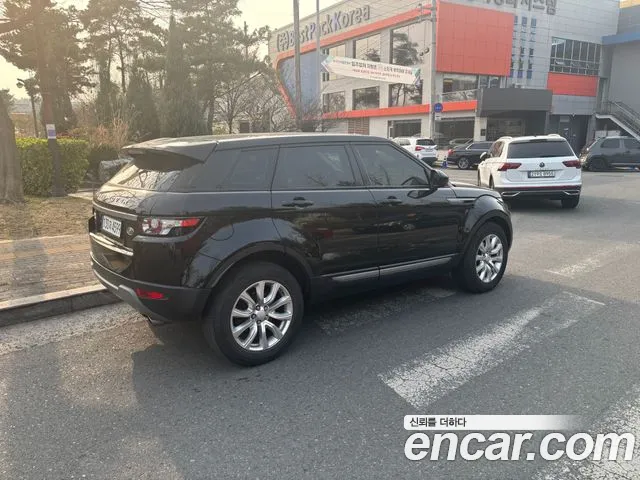 Land Rover Range Rover Evoque 2015 — фото 2