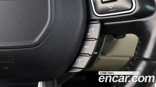 Land Rover Range Rover Evoque 2015 — фото 15