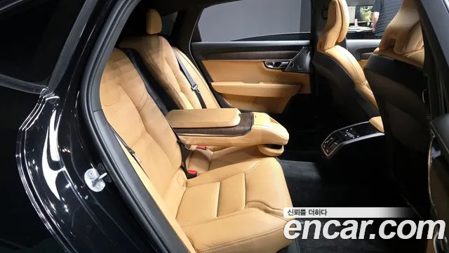 Volvo S90 2023 — фото 12