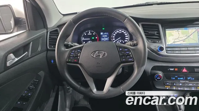 Hyundai Tucson 2017 — фото 14