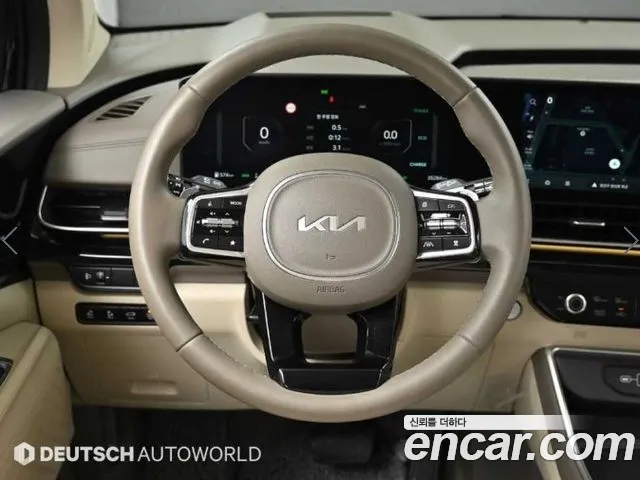 Kia Canival 2025 — фото 13