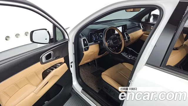 Kia Sorento 2023 — фото 10