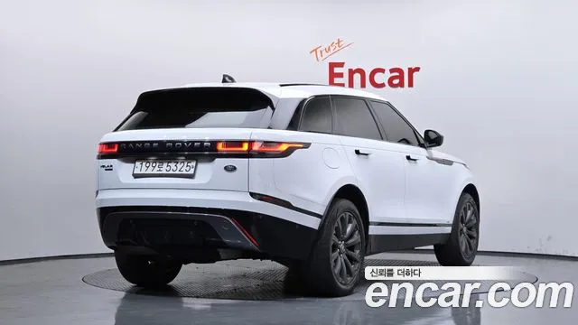 Land Rover Range Rover Velar 2018 — фото 2