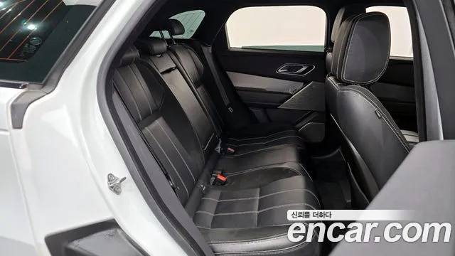 Land Rover Range Rover Velar 2018 — фото 11