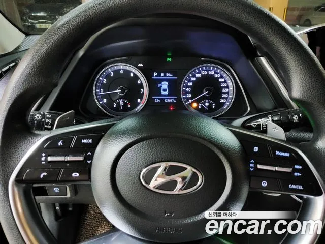 Hyundai Sonata 2020 — фото 12