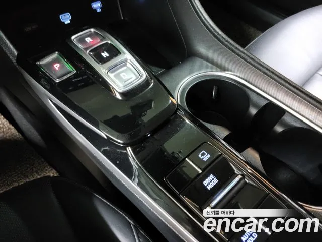 Hyundai Sonata 2020 — фото 15