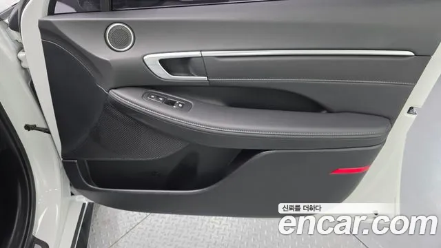 Hyundai Sonata 2022 — фото 14