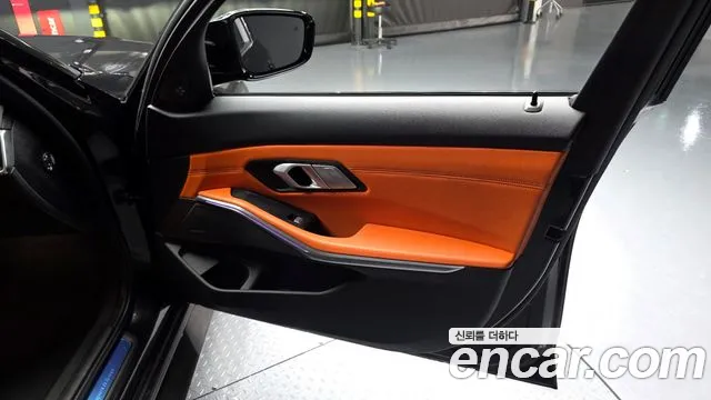 BMW M3 2021 — фото 14