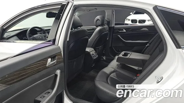 Hyundai Sonata 2015 — фото 18