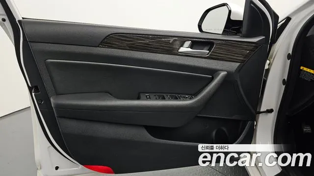 Hyundai Sonata 2015 — фото 14