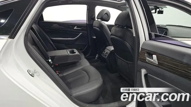 Hyundai Sonata 2015 — фото 16