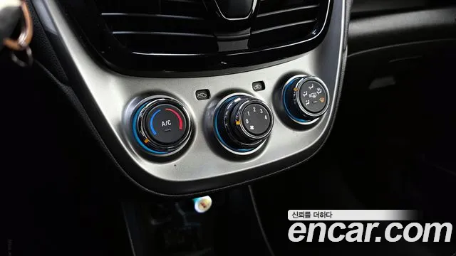 ChevroletGMDaewoo Spark 2017 — фото 18