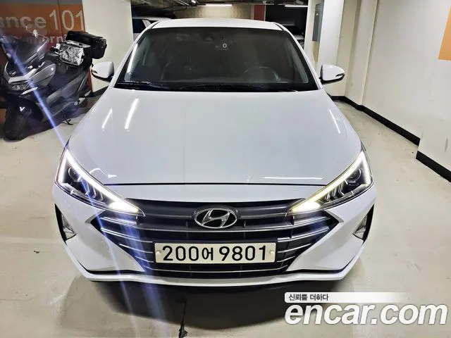 Hyundai AVANTE 2020 — фото 7