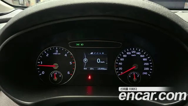Kia Sorento 2015 — фото 8