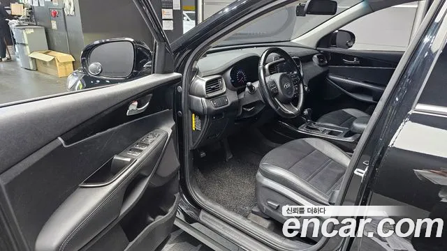 Kia Sorento 2015 — фото 10