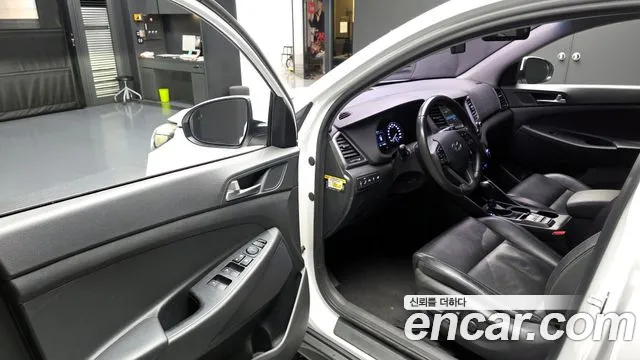 Hyundai Tucson 2018 — фото 13
