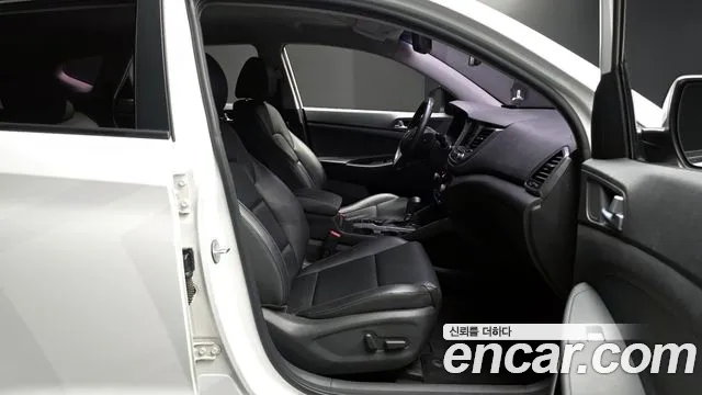 Hyundai Tucson 2018 — фото 17